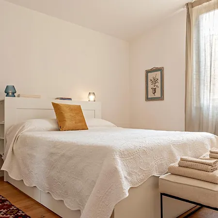 Gabrielles Roof New Modern 리보르노