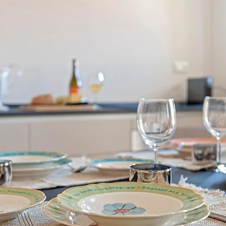 Gabrielles Roof New Modern *